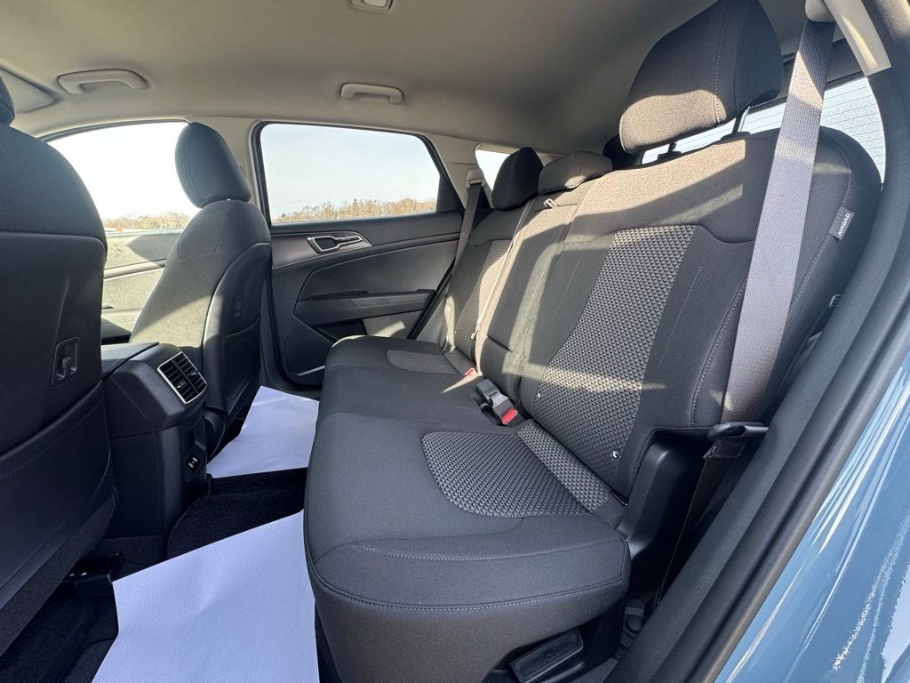 2026 Kia Sportage Hybrid S