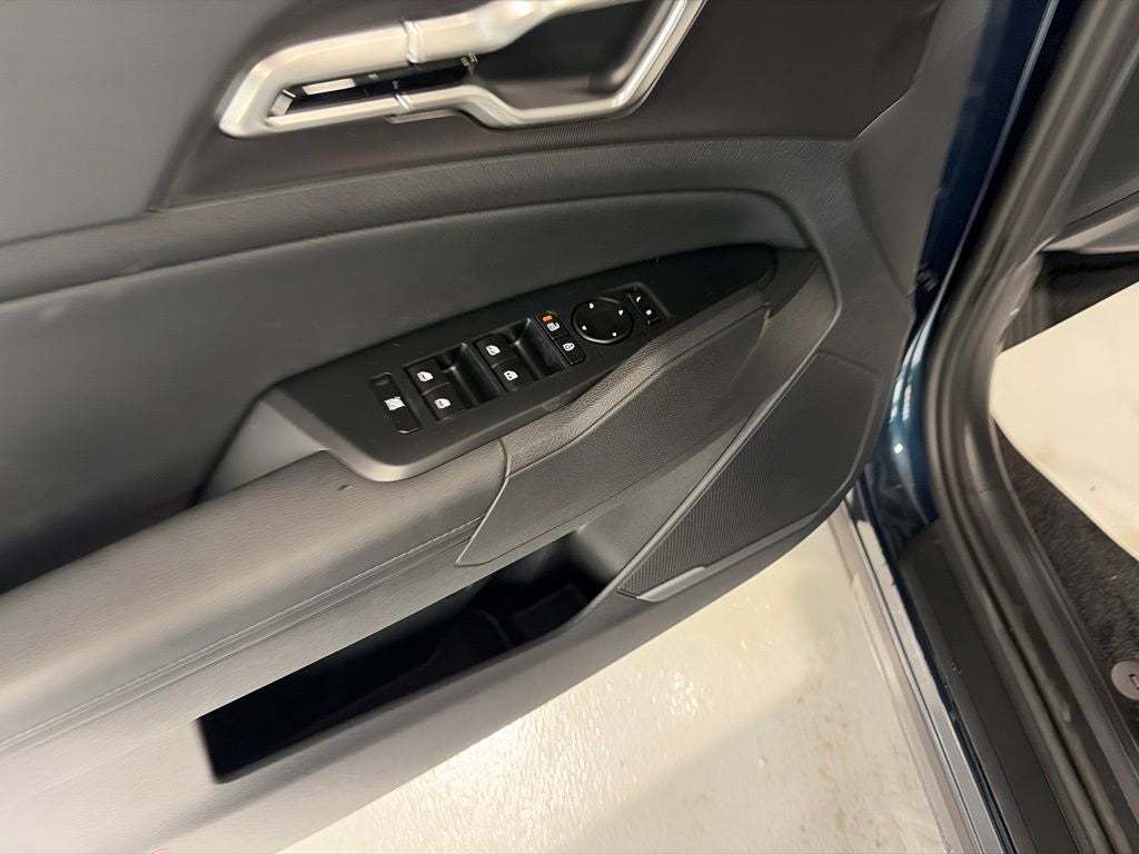 2027 Kia Sportage Hybrid EX
